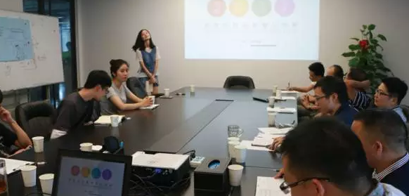 尊龙人生就是博首页第二期员工转正评审会乐成举行